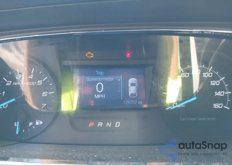 2015 Ford Police Interceptor z USA, uszkodzony, nr VIN 1FAHP2MK8FG105008